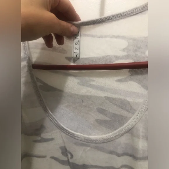 Z Supply subtle camouflage tank top - Picture 3 of 5